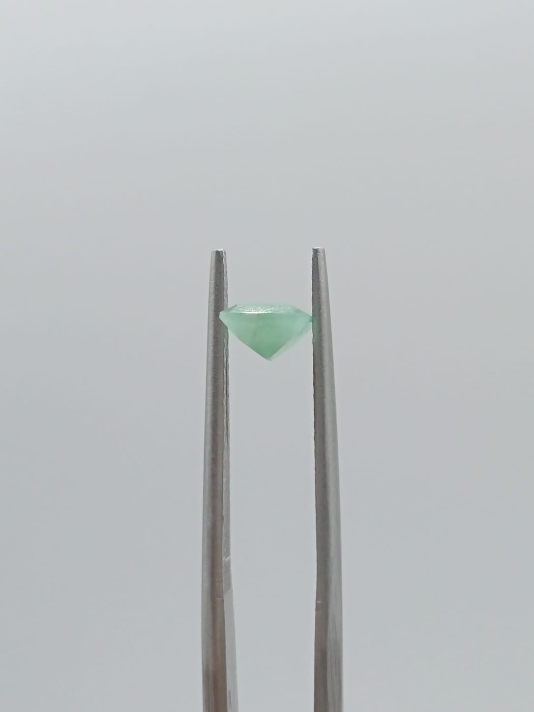 Esmeralda brasileña rectangular de 0.97ct