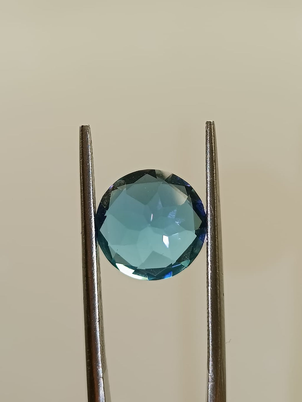 Alejandrita circular de 2.79ct
