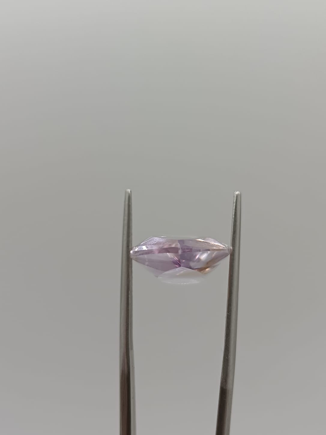 Amatista corte fancy de 10.82ct