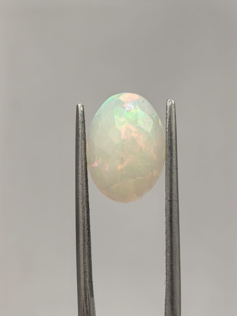 Ópalo ovalado de 2.02ct