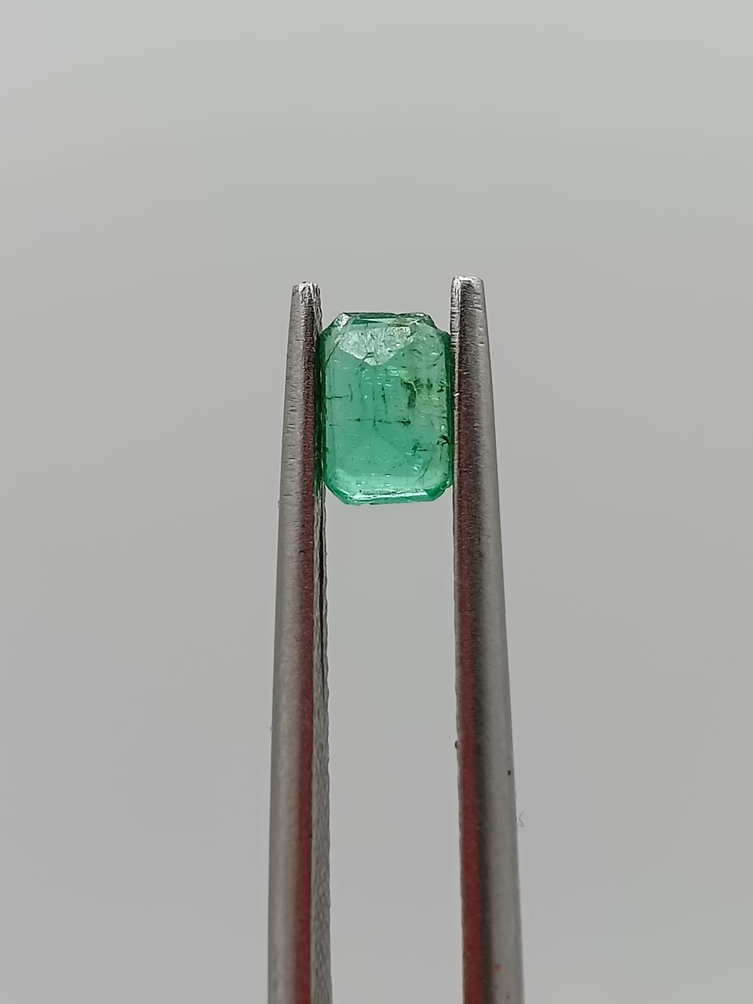Esmeralda colombiana rectangular de 0.39ct