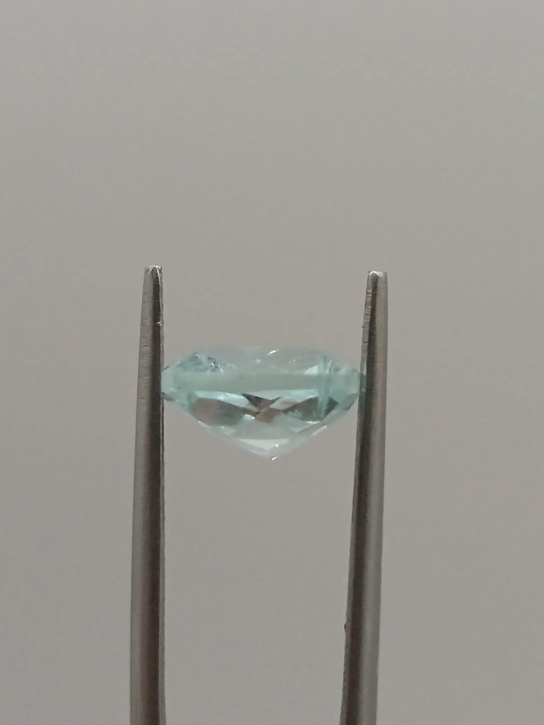 Aguamarina cuadrada de 2.85ct