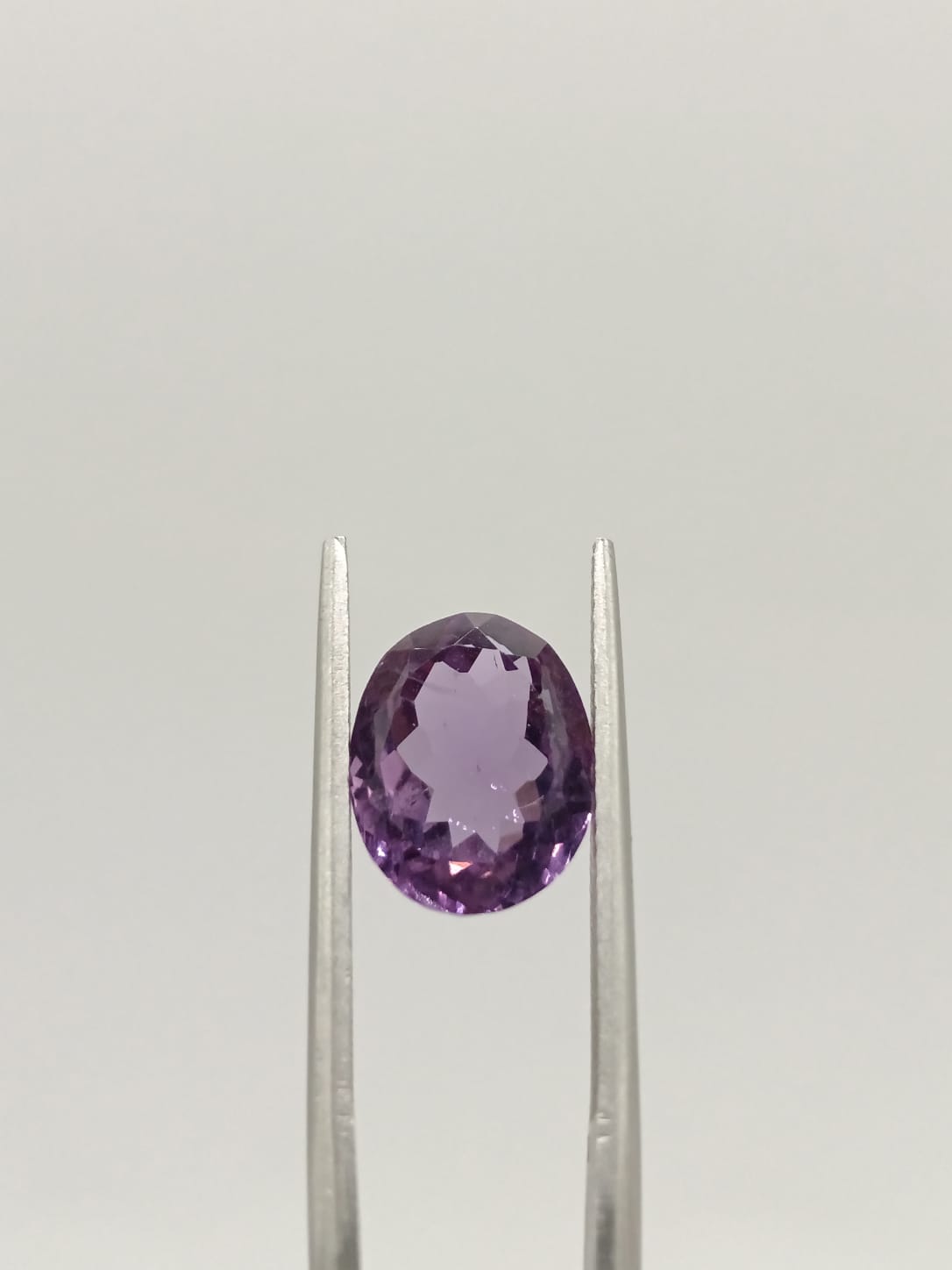 Amatista ovalada de 3.98ct