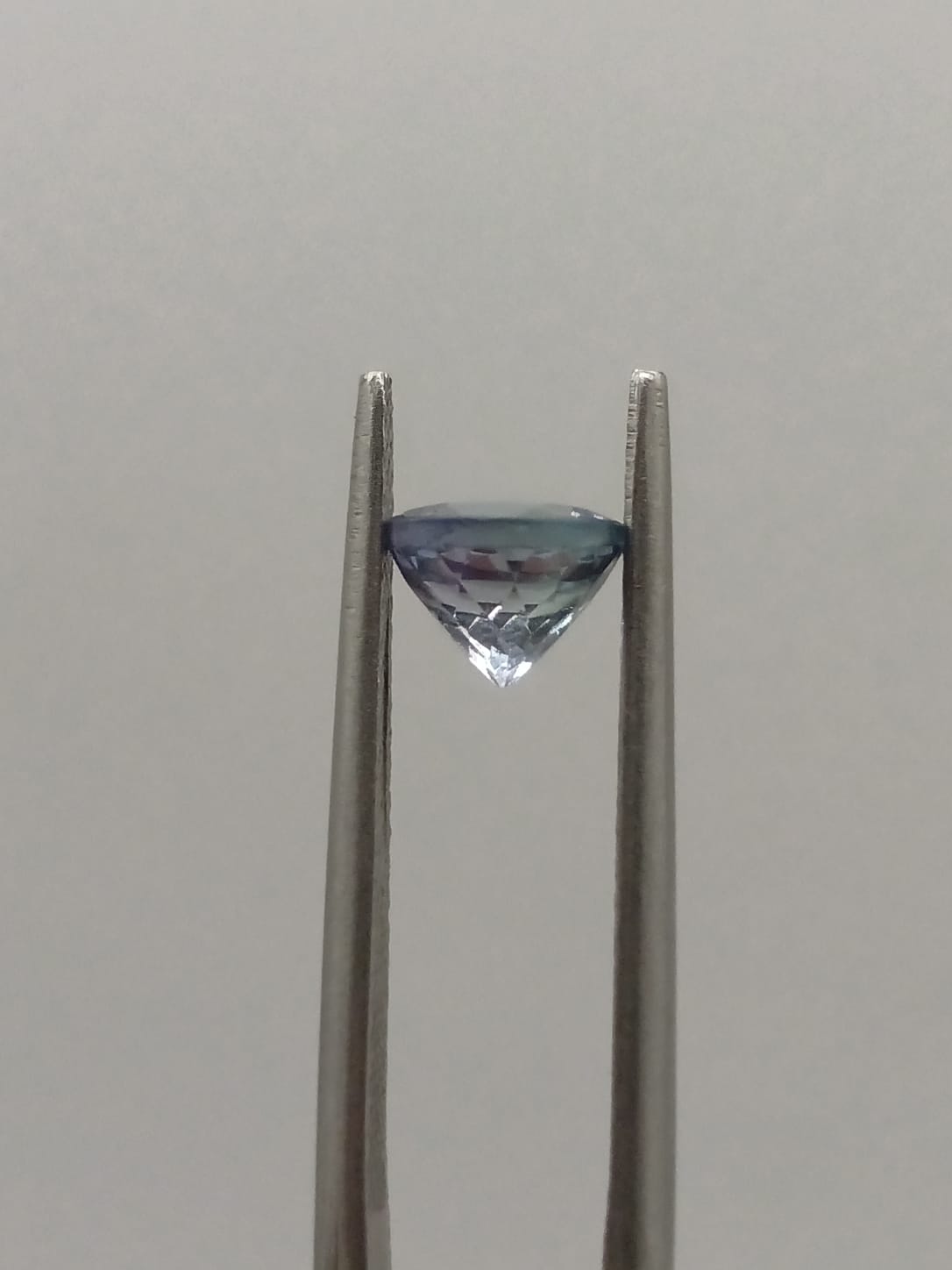 Tanzanita circular de 1.08ct