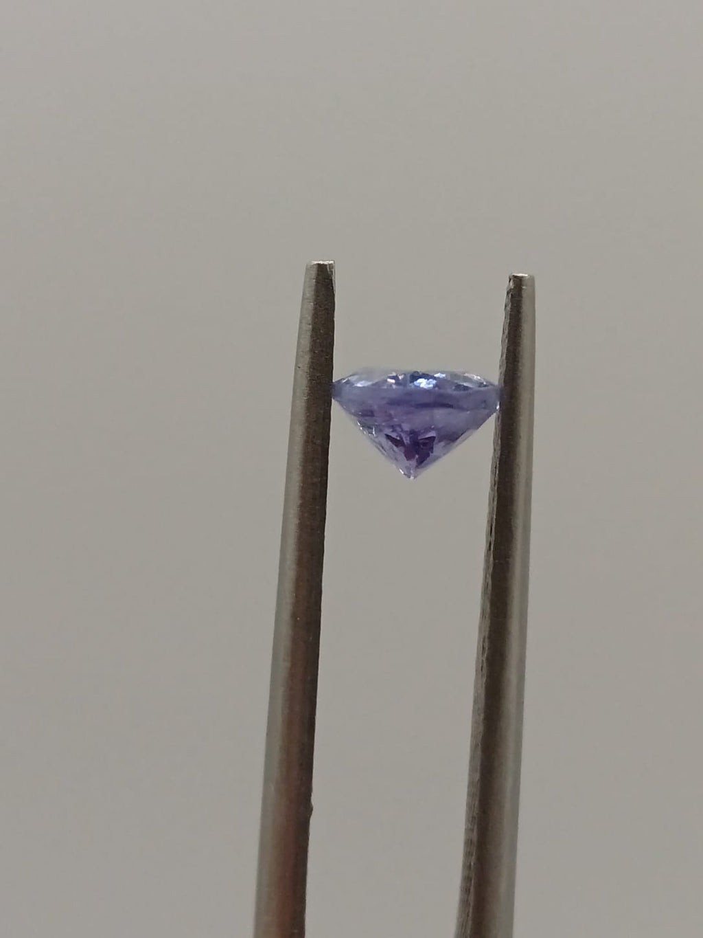Tanzanita ovalada de 0.86ct