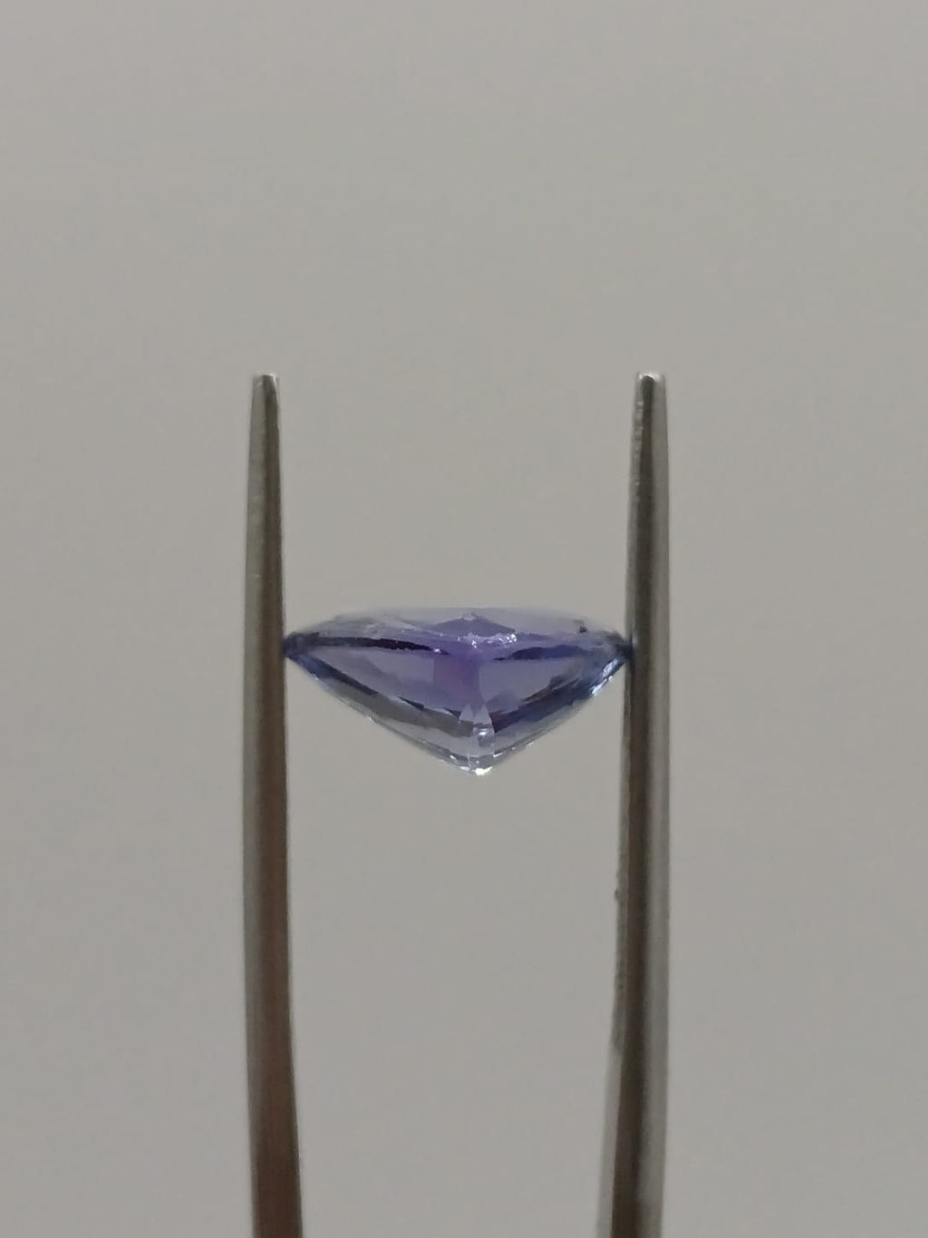 Tanzanita corte trillion de 3.44ct