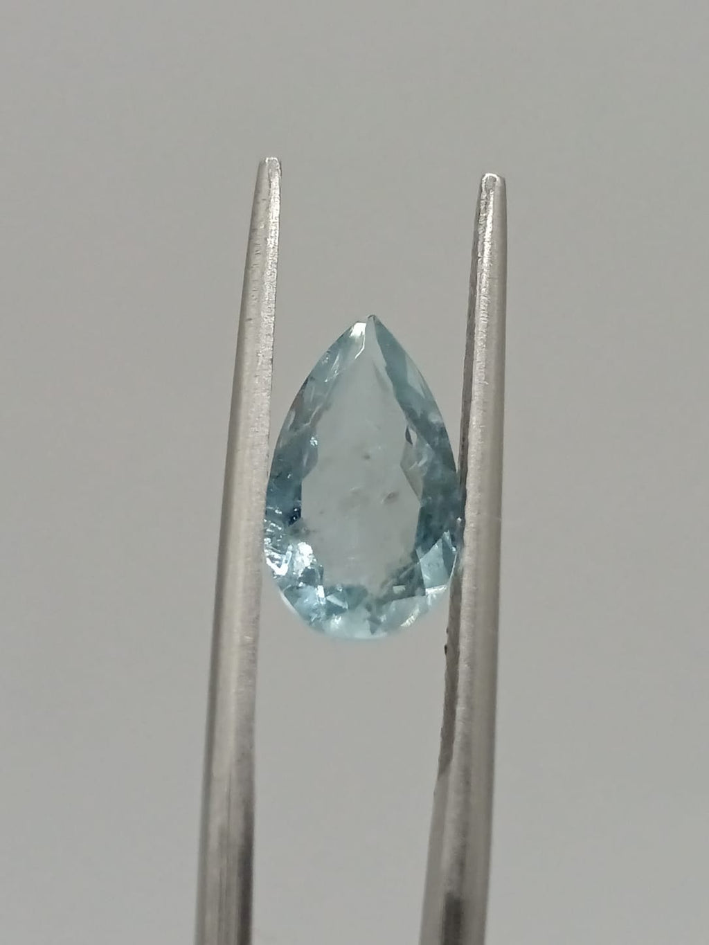 Aguamarina forma de gota de 1.51ct