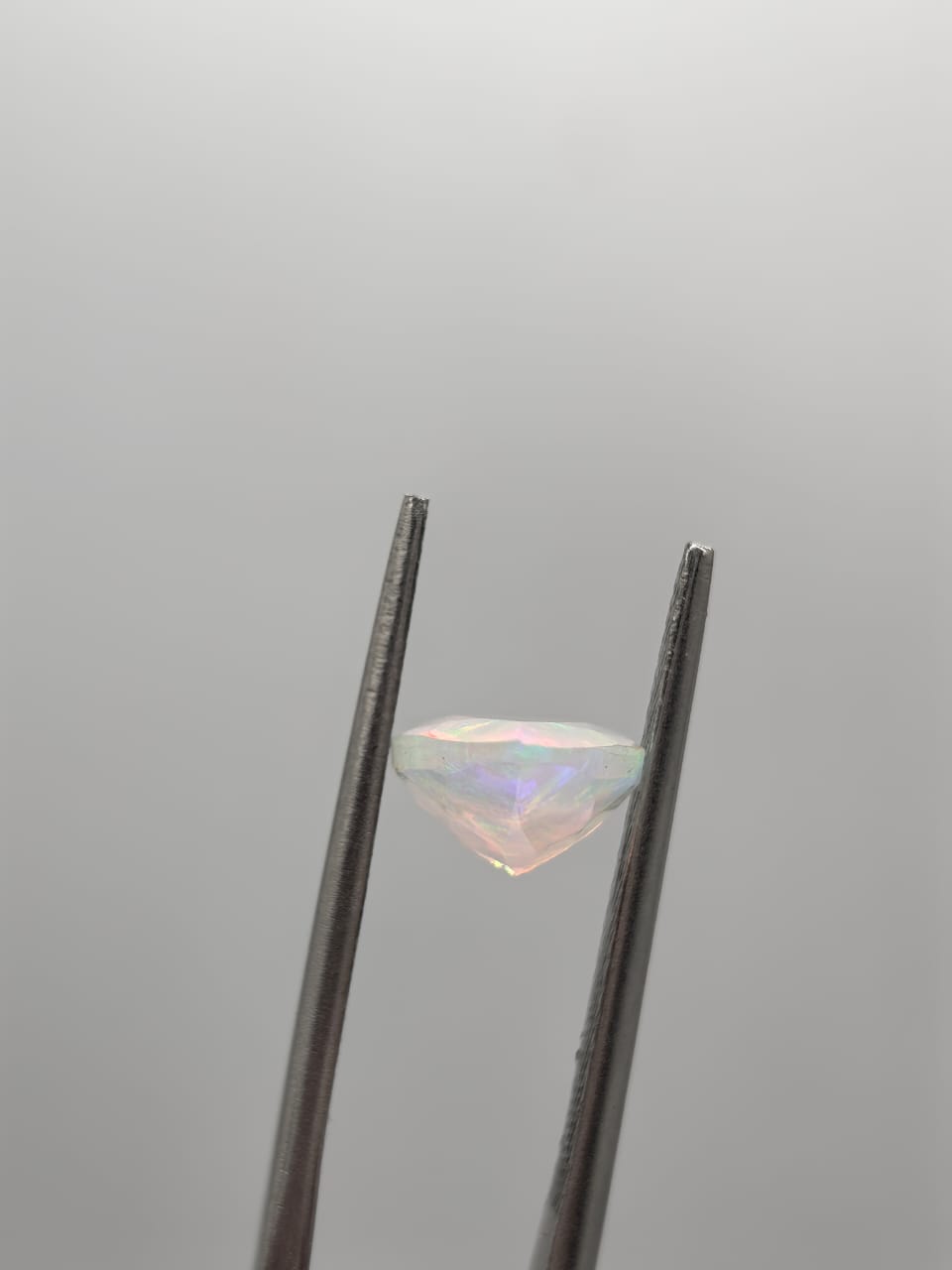 Ópalo forma de gota de 1.61ct