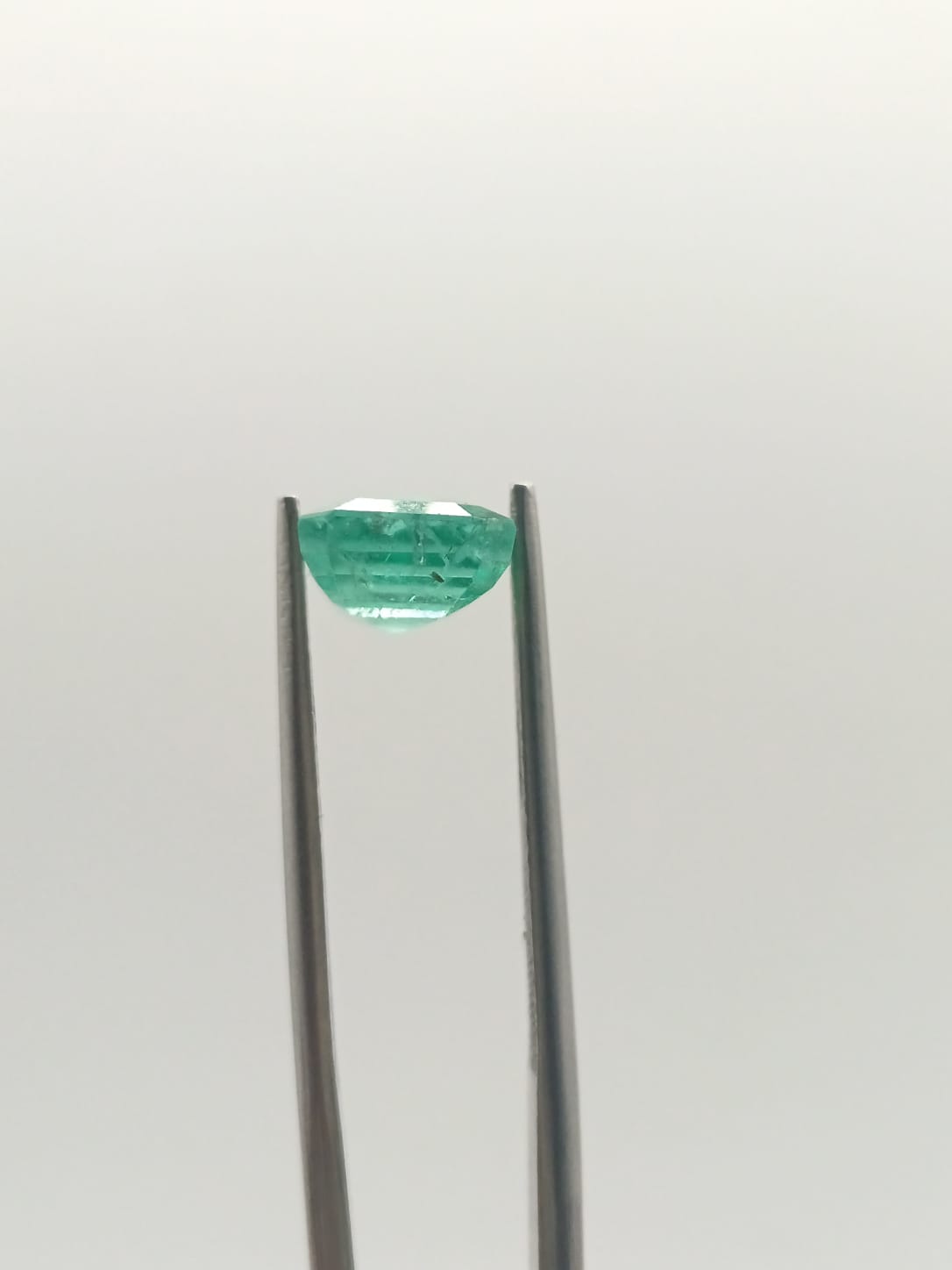 Esmeralda colombiana rectangular de 2.38ct