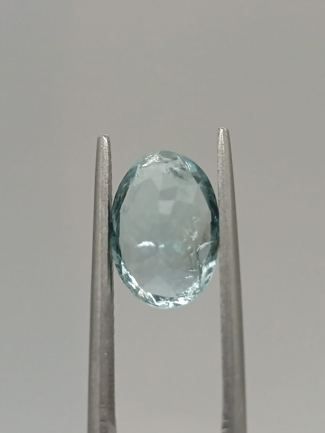 Aguamarina ovalada de 2.87ct