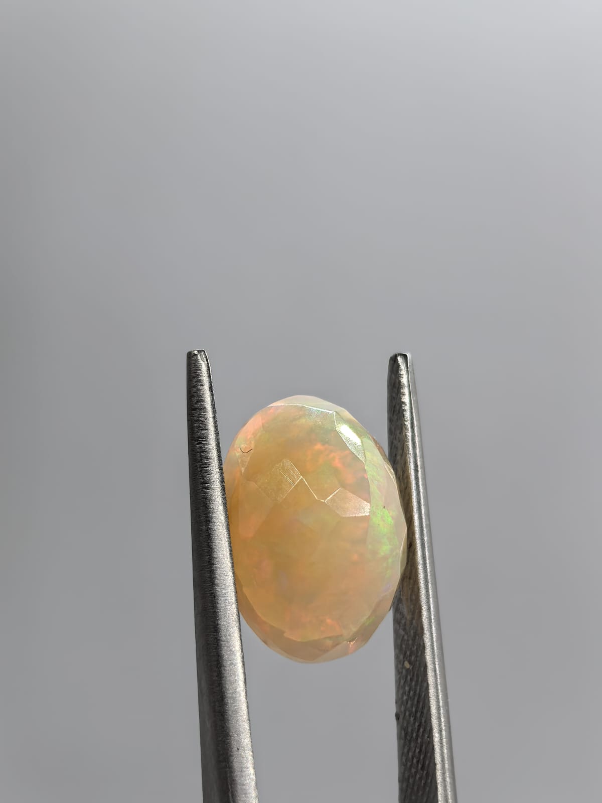 Ópalo ovalado de 2.96ct