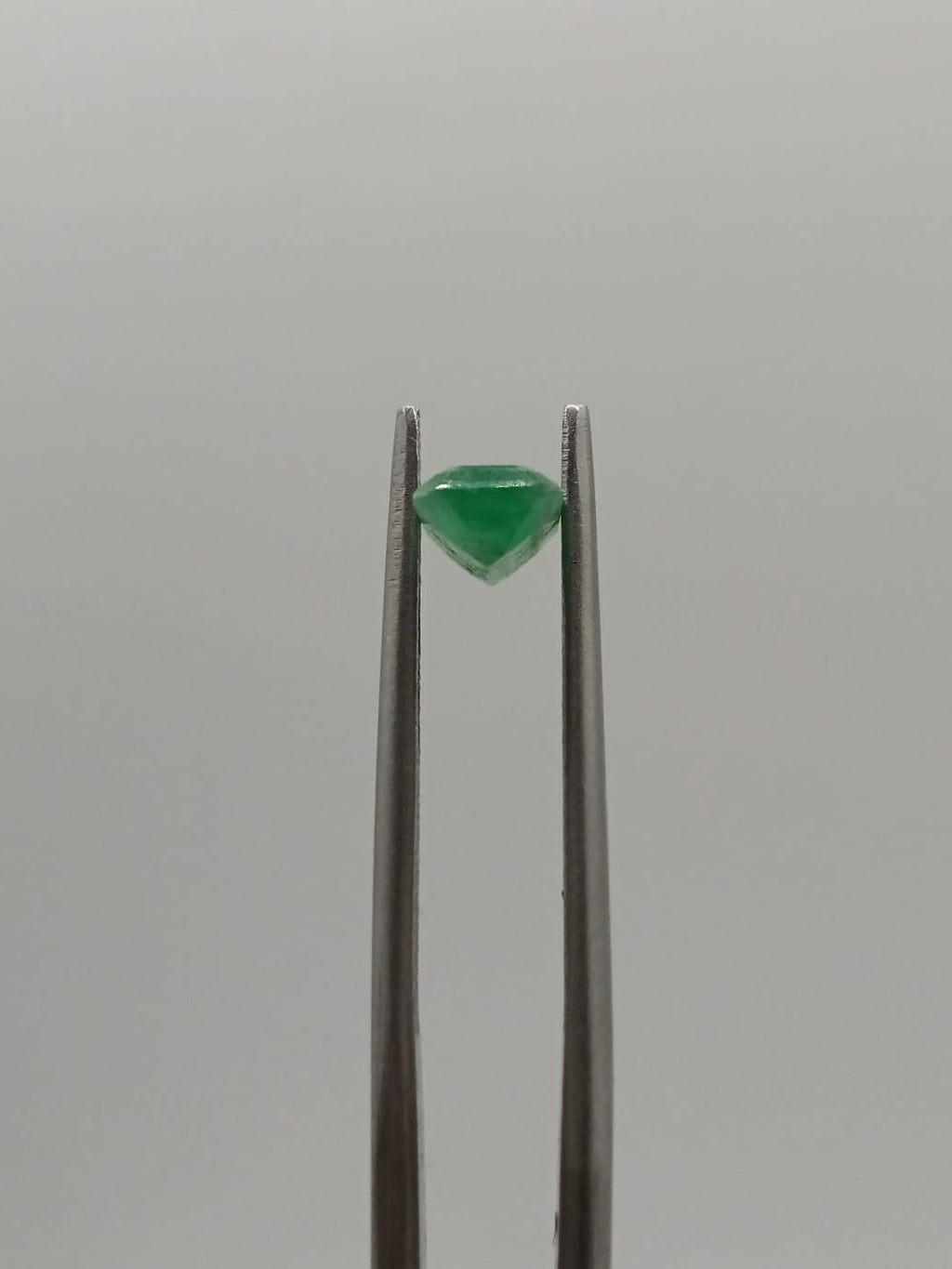 Esmeralda brasileña rectangular de 1.10ct
