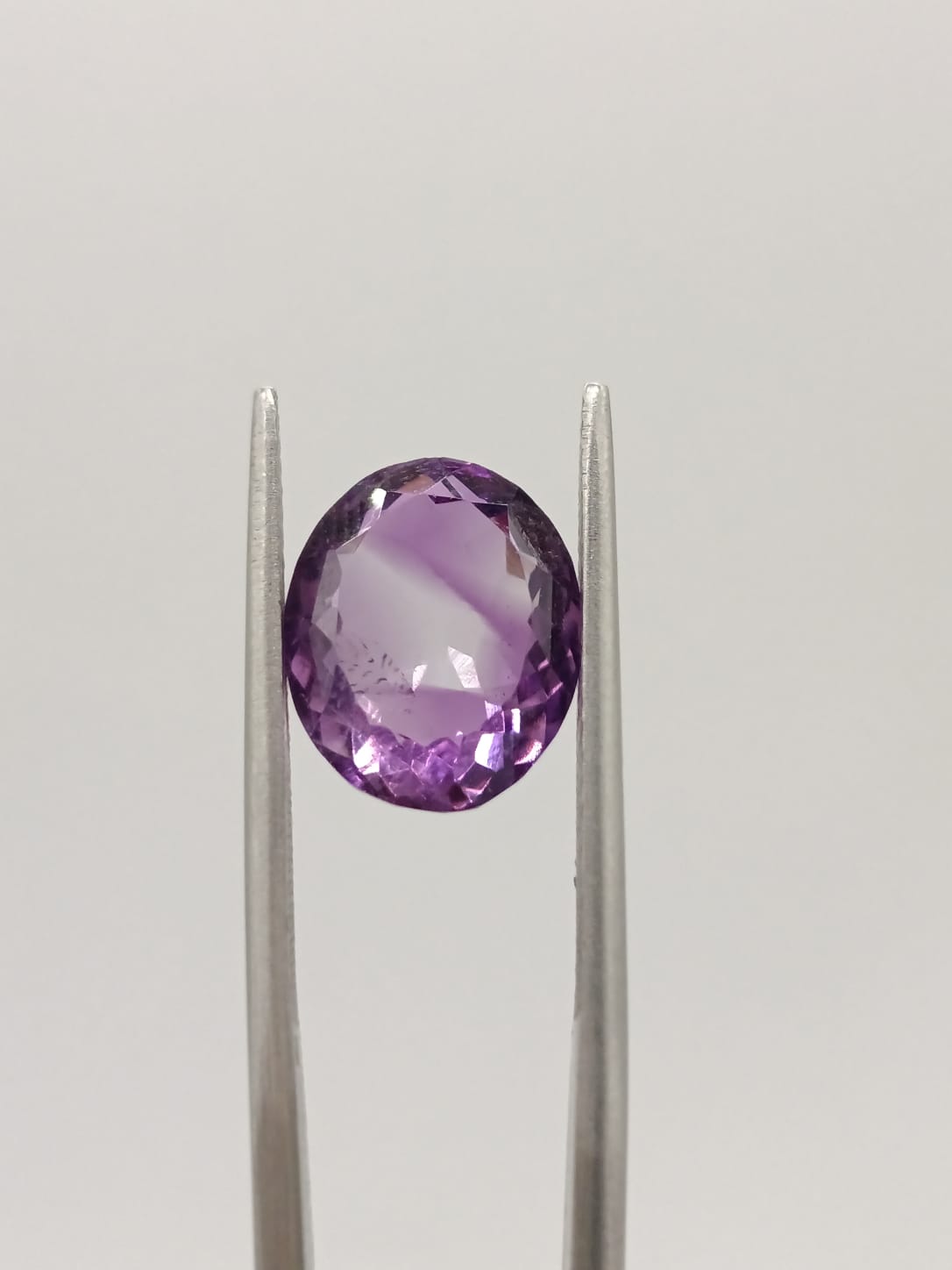 Amatista ovalada de 5.12ct