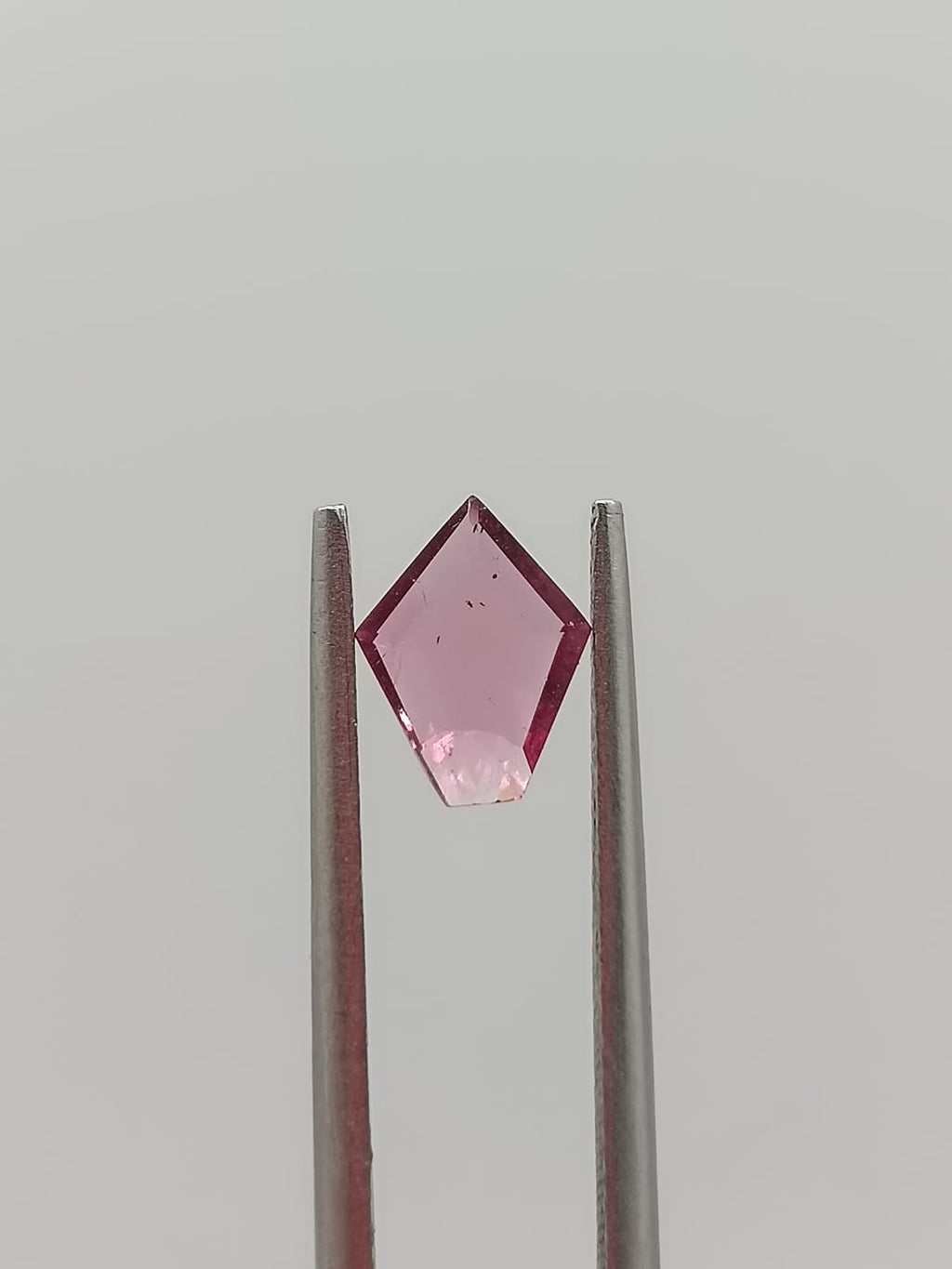 Turmalina rosa corte fancy de 0.53ct