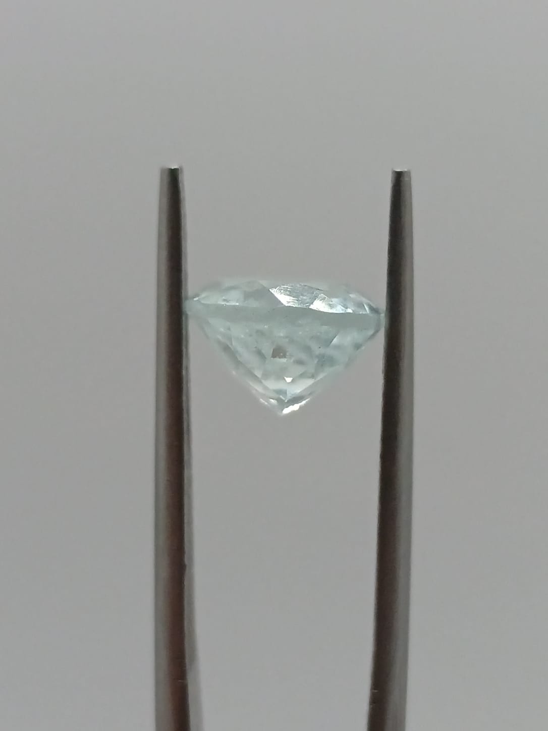 Aguamarina ovalada de 2.73ct
