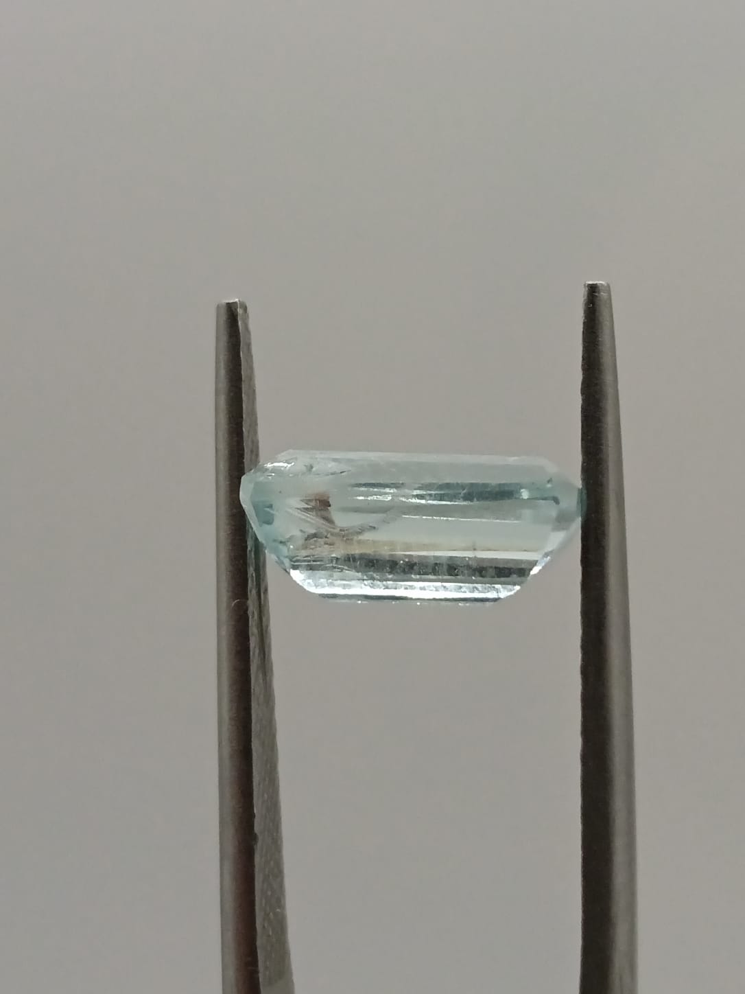Aguamarina rectangular de 1.87ct