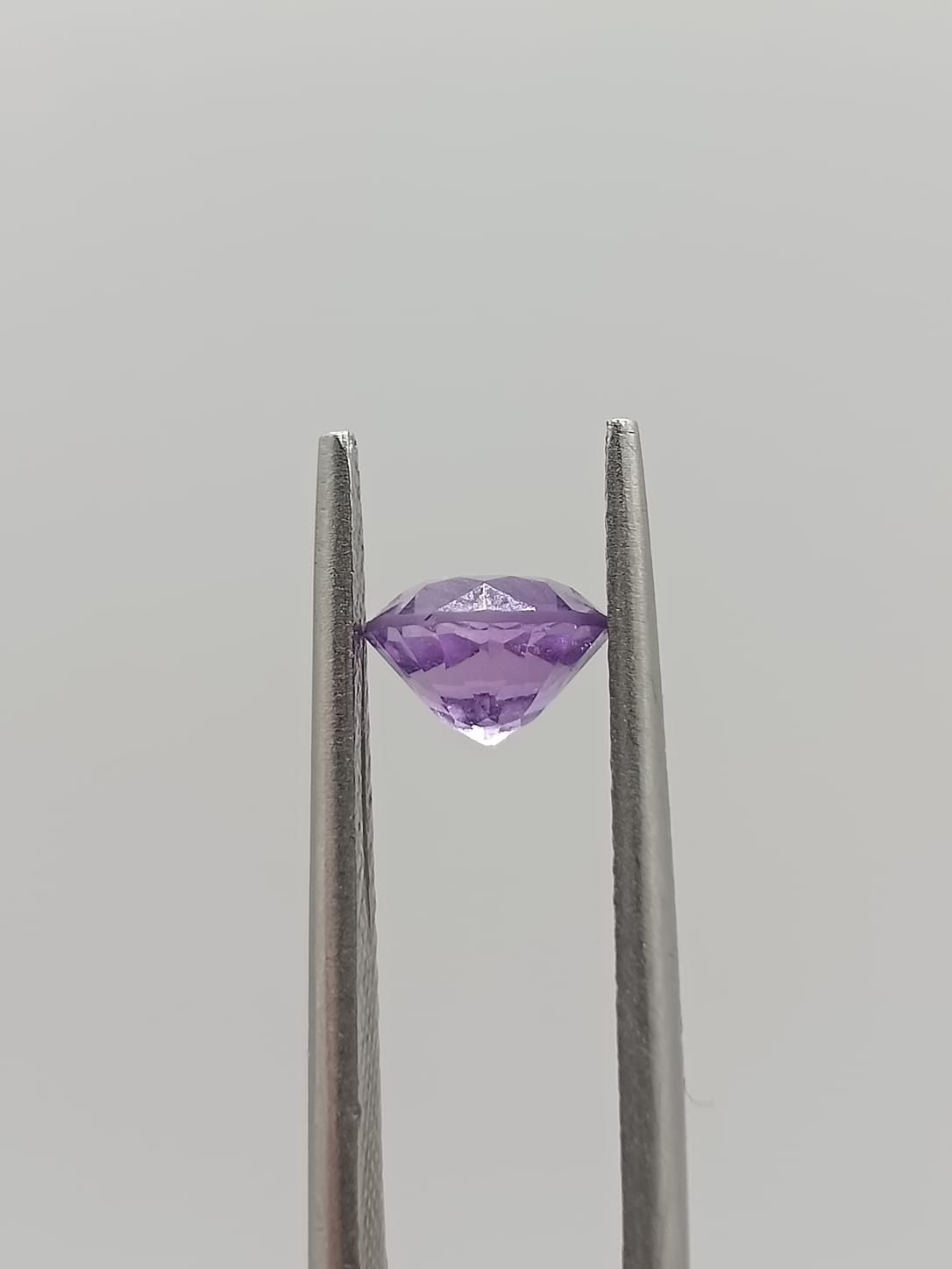 Amatista circular de 0.76ct