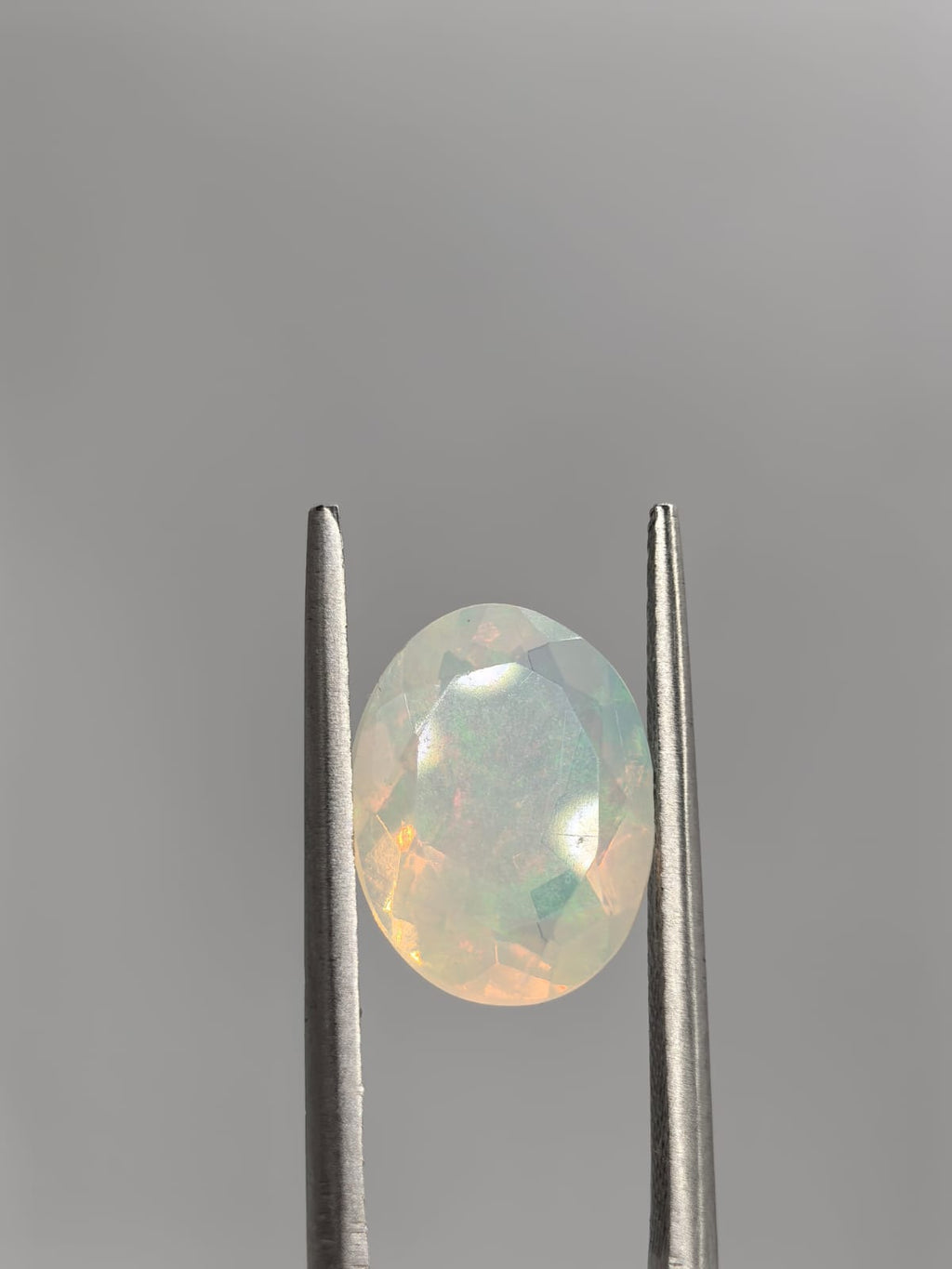 Ópalo ovalado de 2.02ct