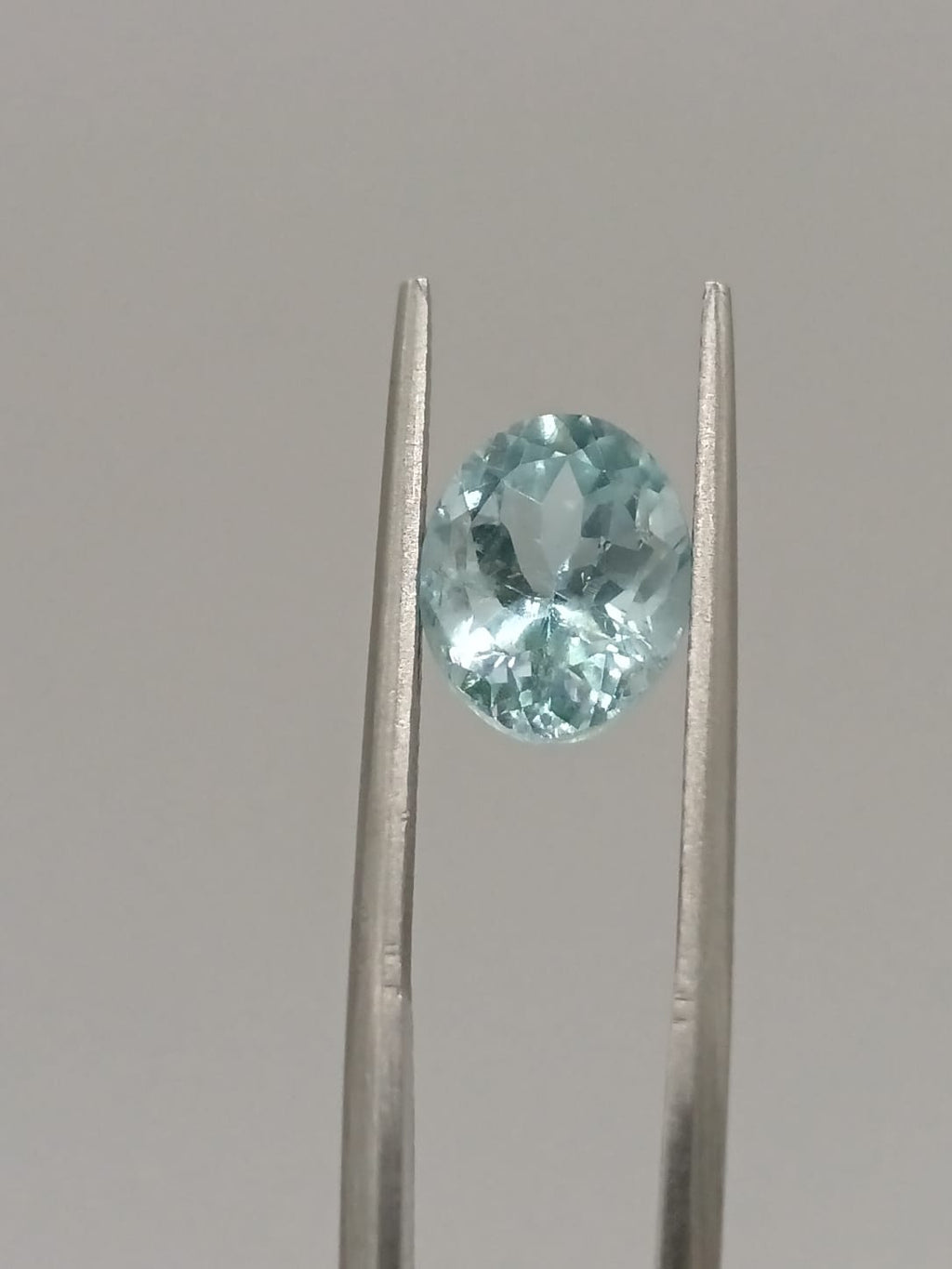 Aguamarina ovalada de 2.55ct