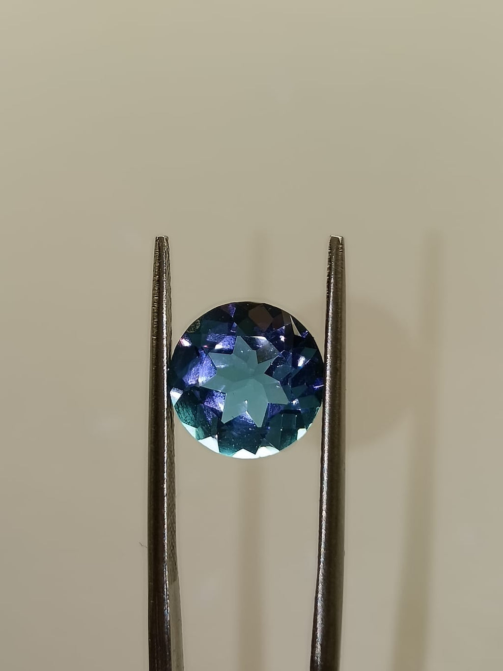 Alejandrita circular de 2.79ct