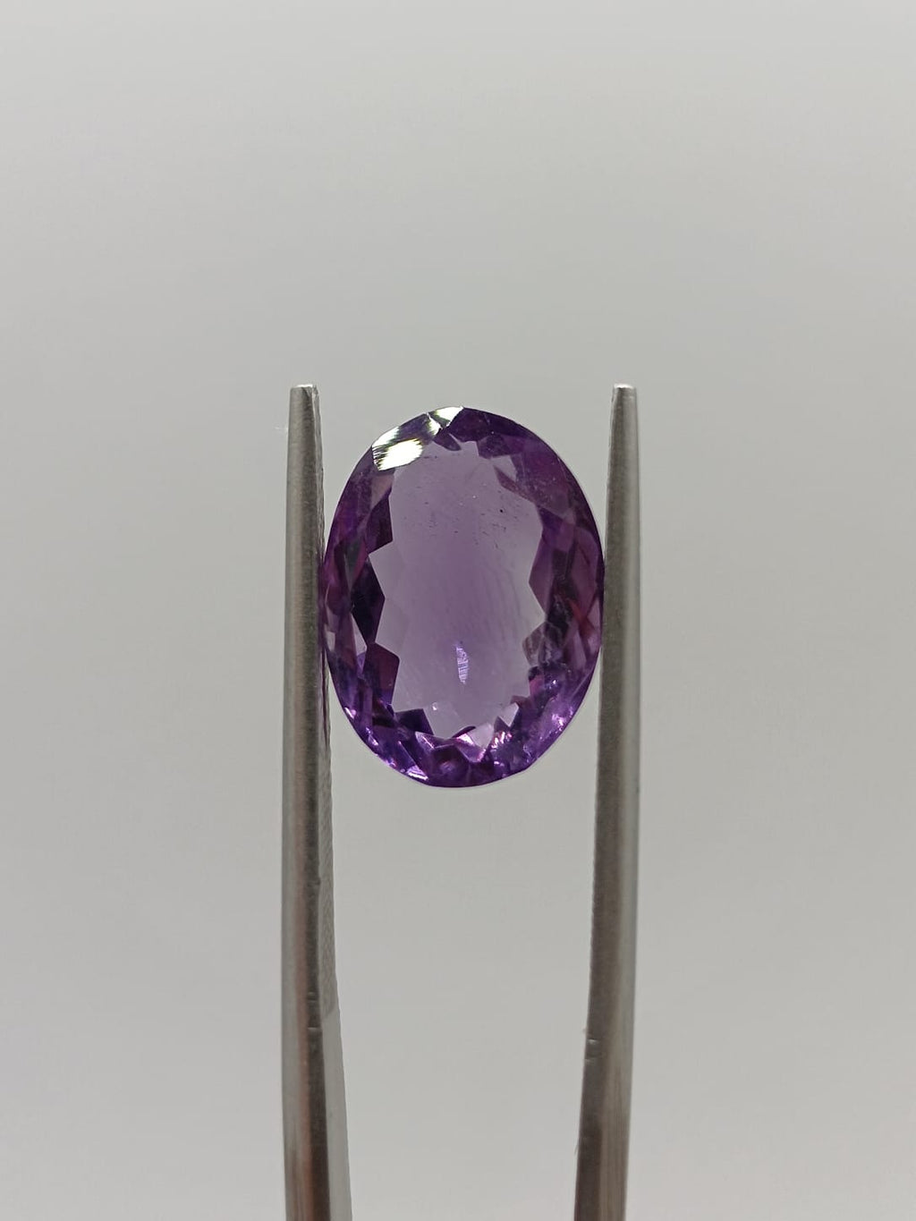 Amatista ovalada de 5.12ct