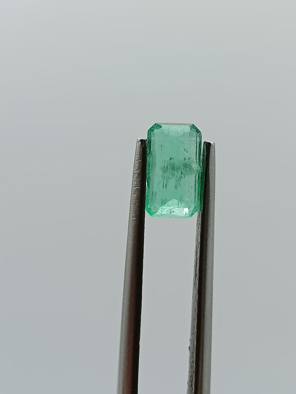 Esmeralda colombiana rectangular de 0.74ct
