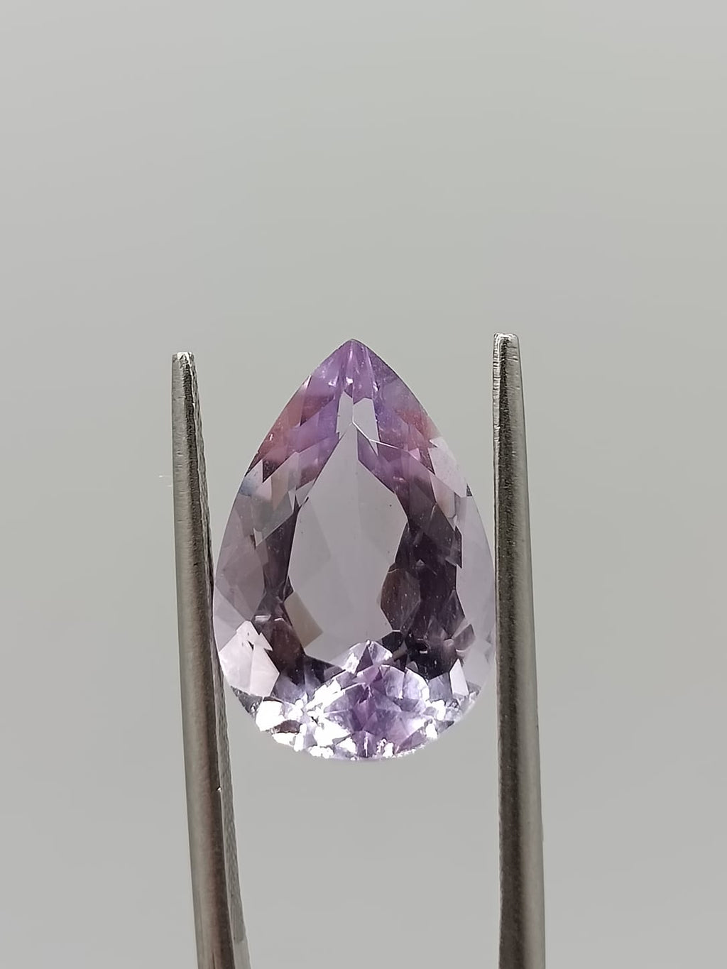 Amatista forma de gota de 5.86ct