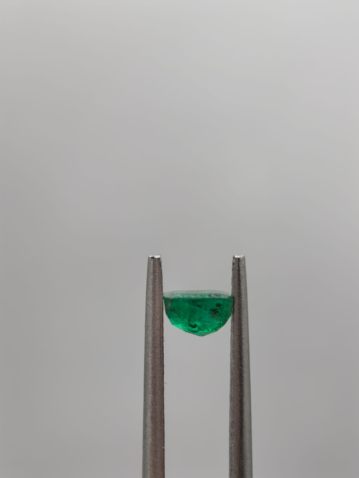 Esmeralda colombiana rectangular de 0.44ct