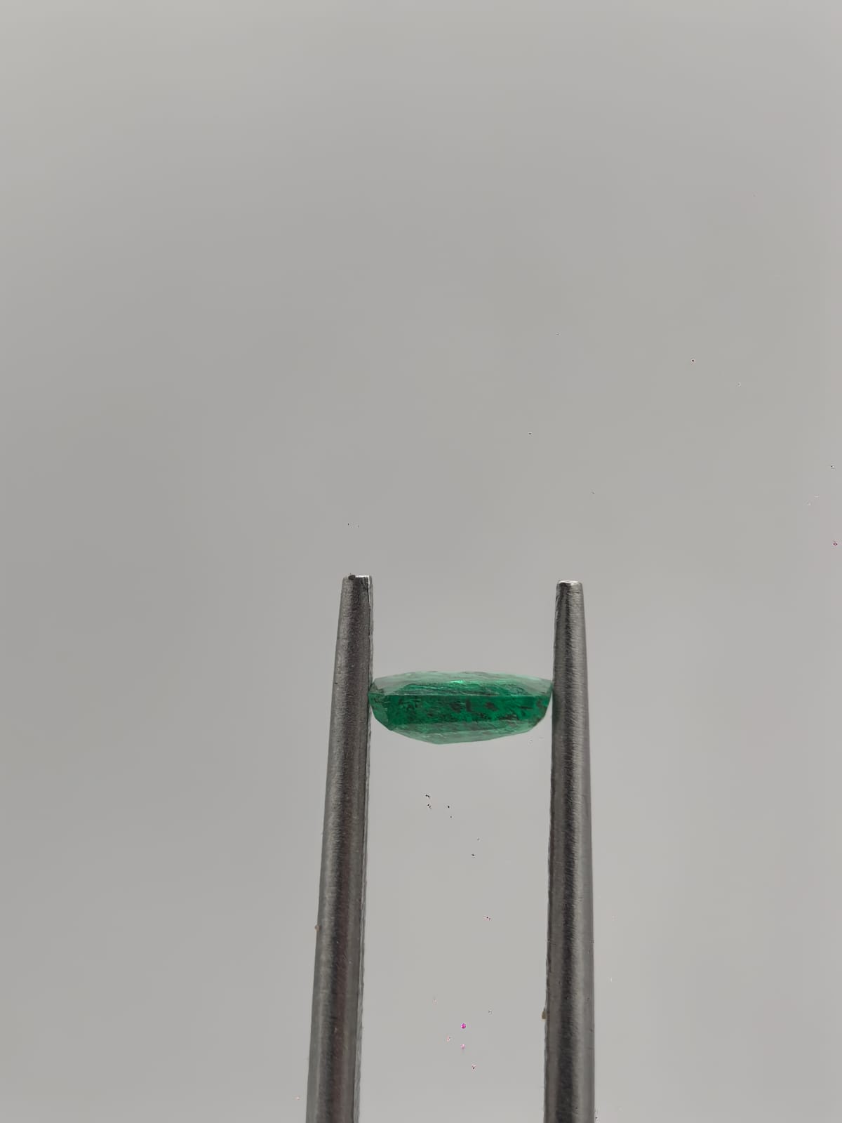 Esmeralda colombiana rectangular de 0.41ct