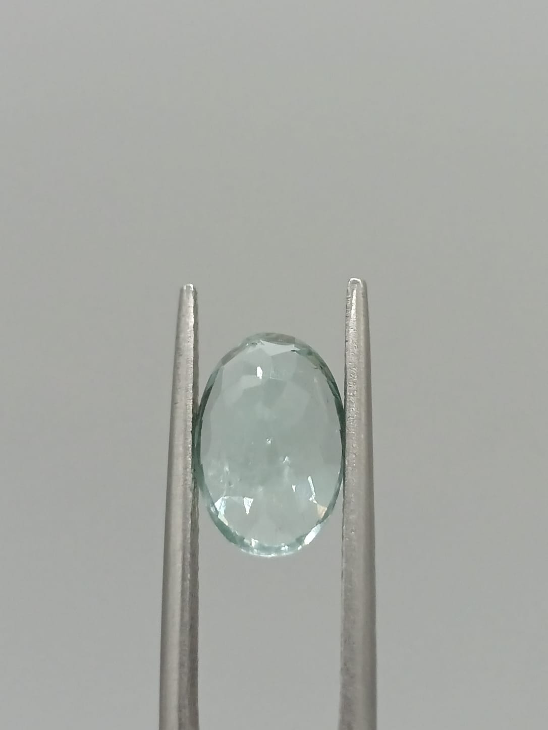 Aguamarina ovalada de 2.52ct