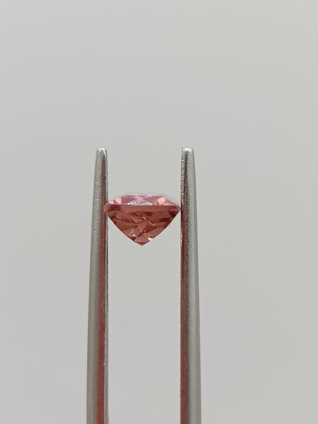 Turmalina rosa rectangular de 1.38ct