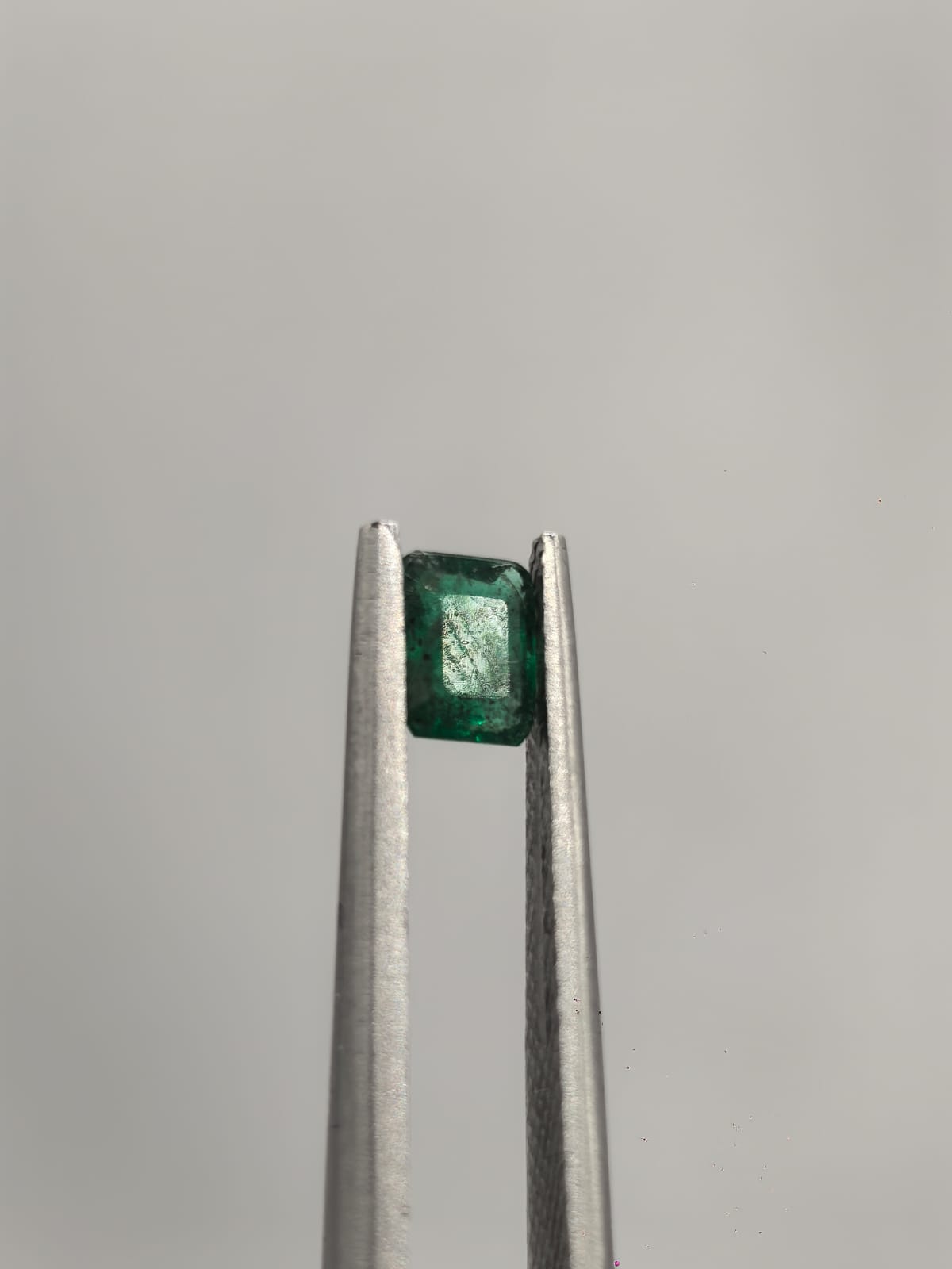 Esmeralda colombiana rectangular de 0.32ct
