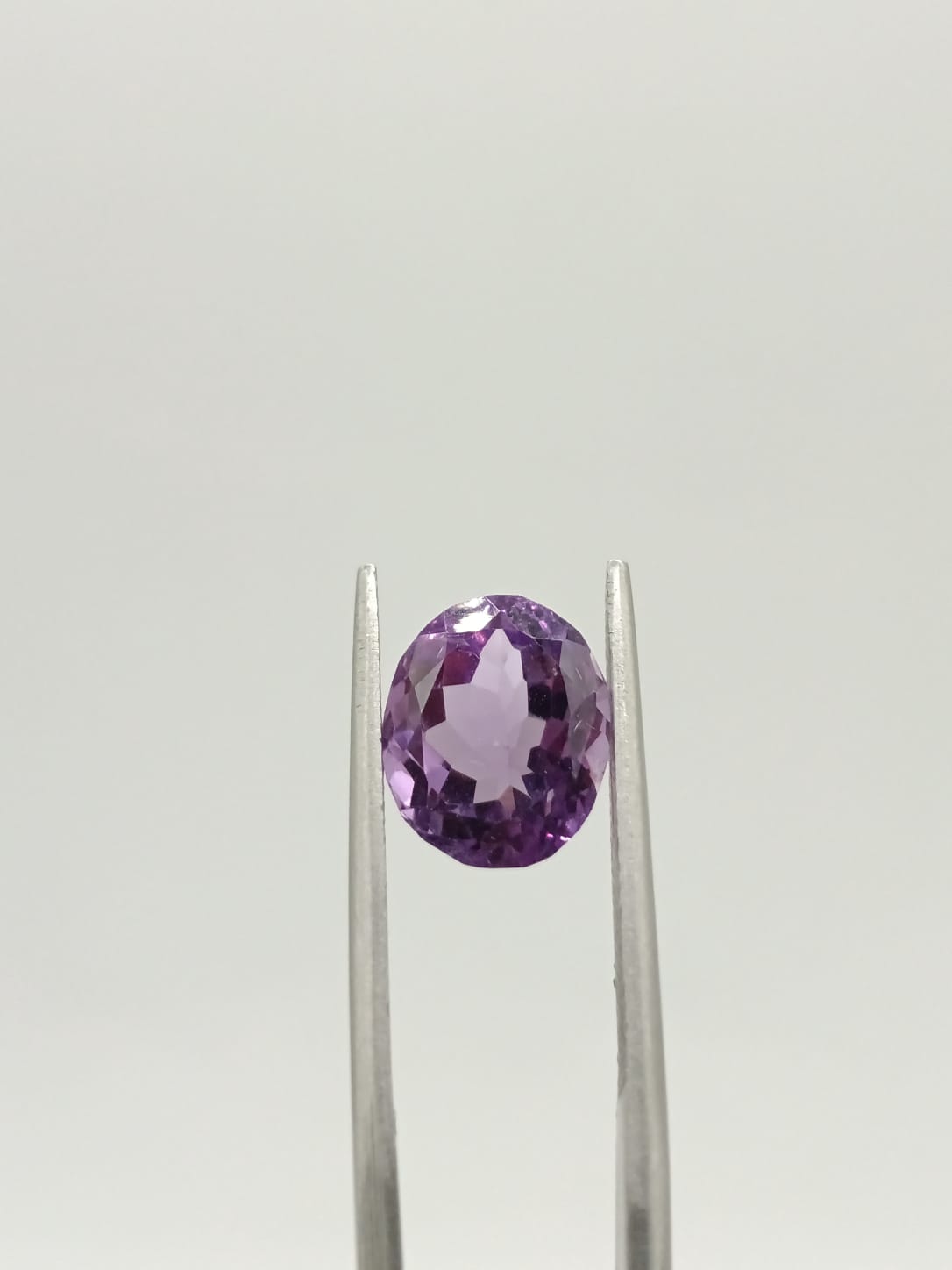 Amatista ovalada de 4.40ct