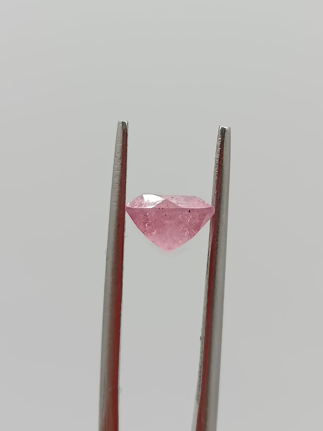 Turmalina rosa rectangular de 1.82ct