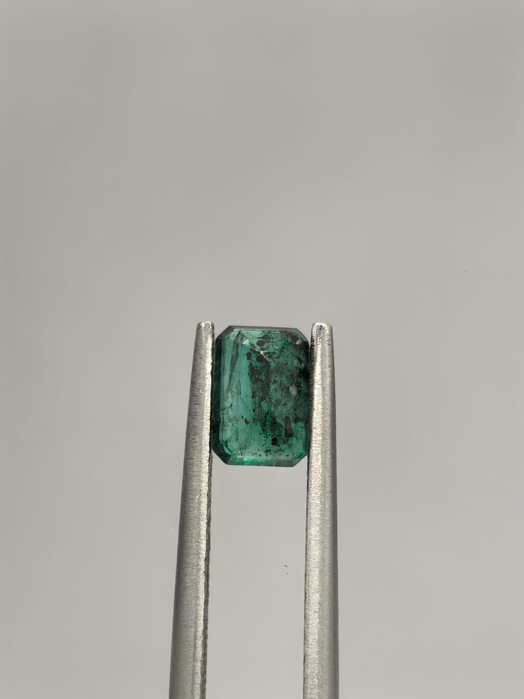 Esmeralda colombiana rectangular de 0.63ct