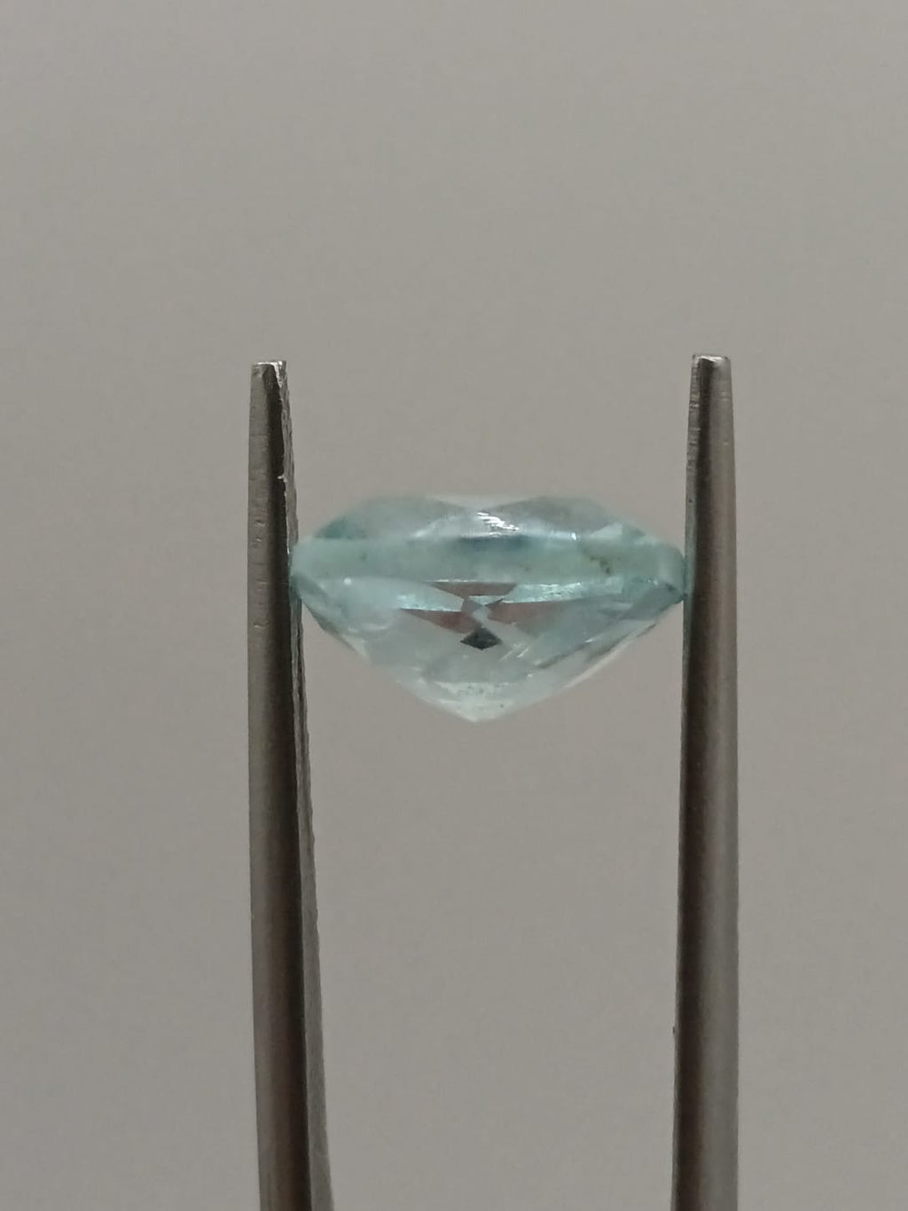 Aguamarina cuadrada de 2.85ct