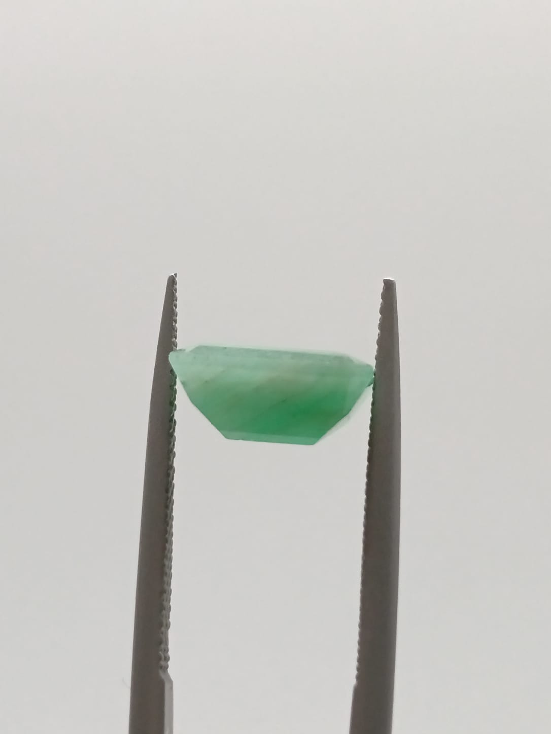 Esmeralda brasileña rectangular de 3.03ct