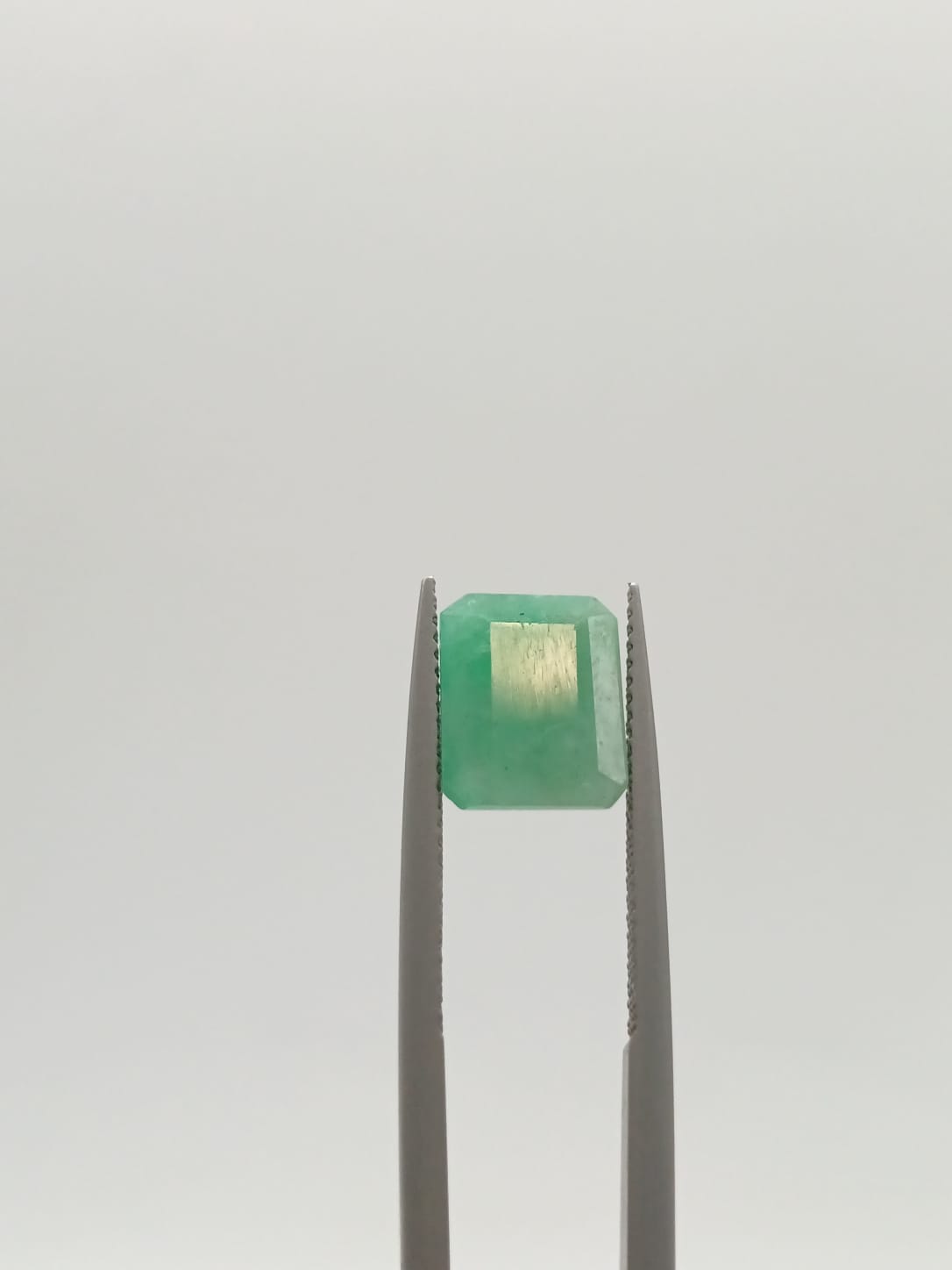 Esmeralda brasileña rectangular de 3.03ct