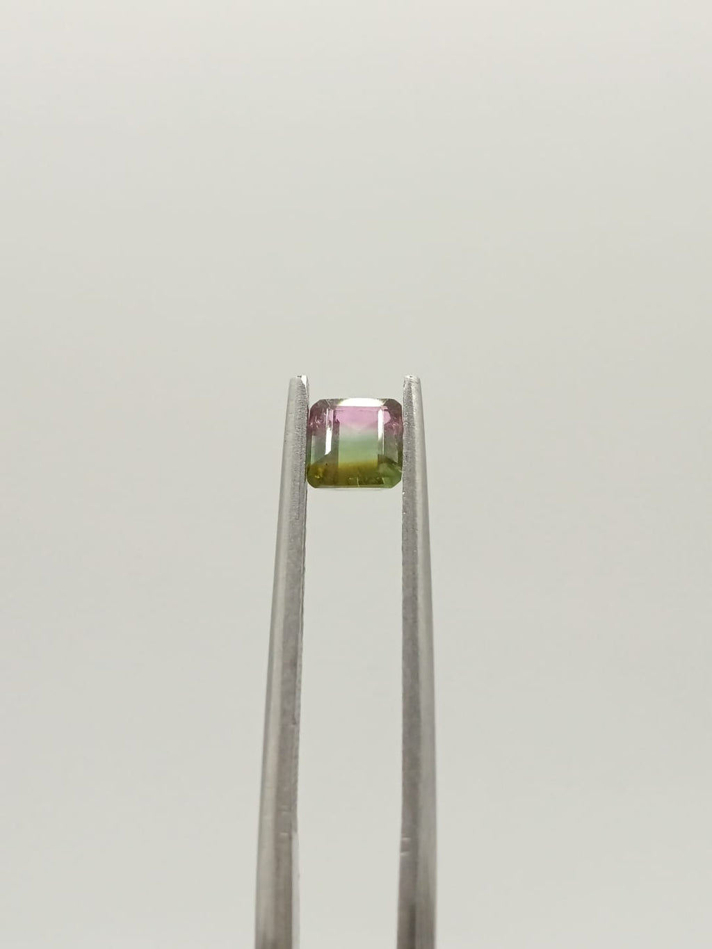Turmalina sandia cuadrada de 0.56ct