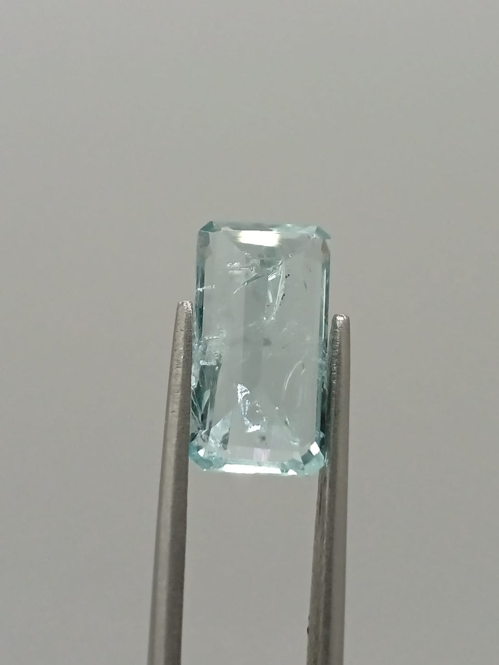 Aguamarina rectangular de 3.79ct
