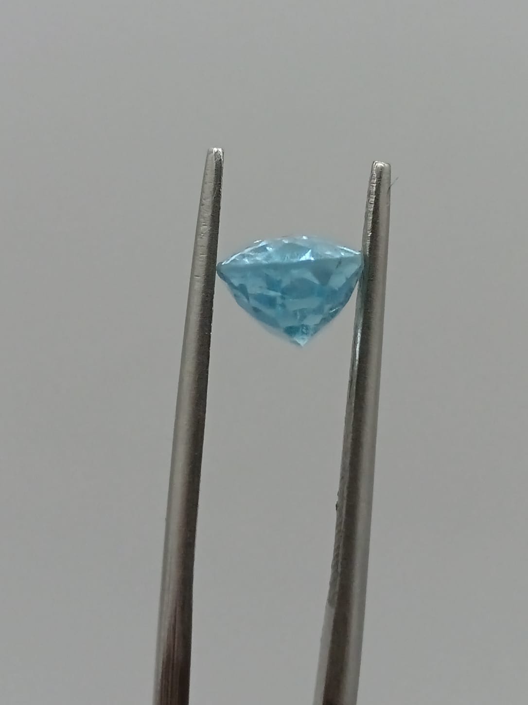 Aguamarina ovalada de 2.38ct