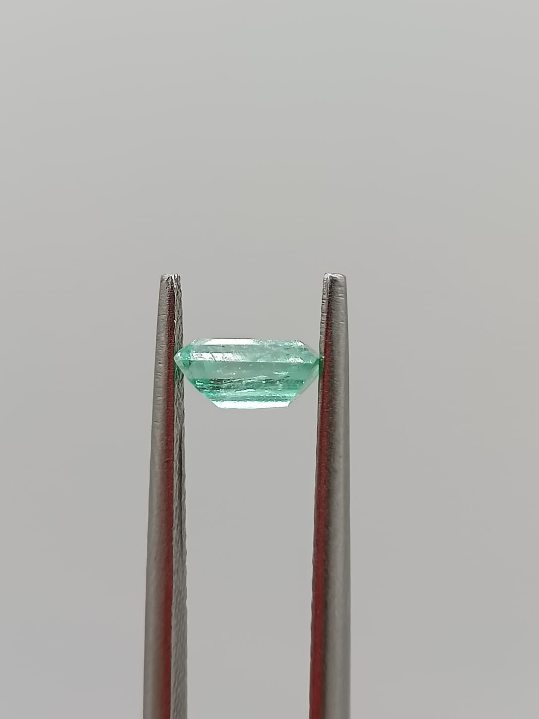 Esmeralda colombiana rectangular de 0.43ct