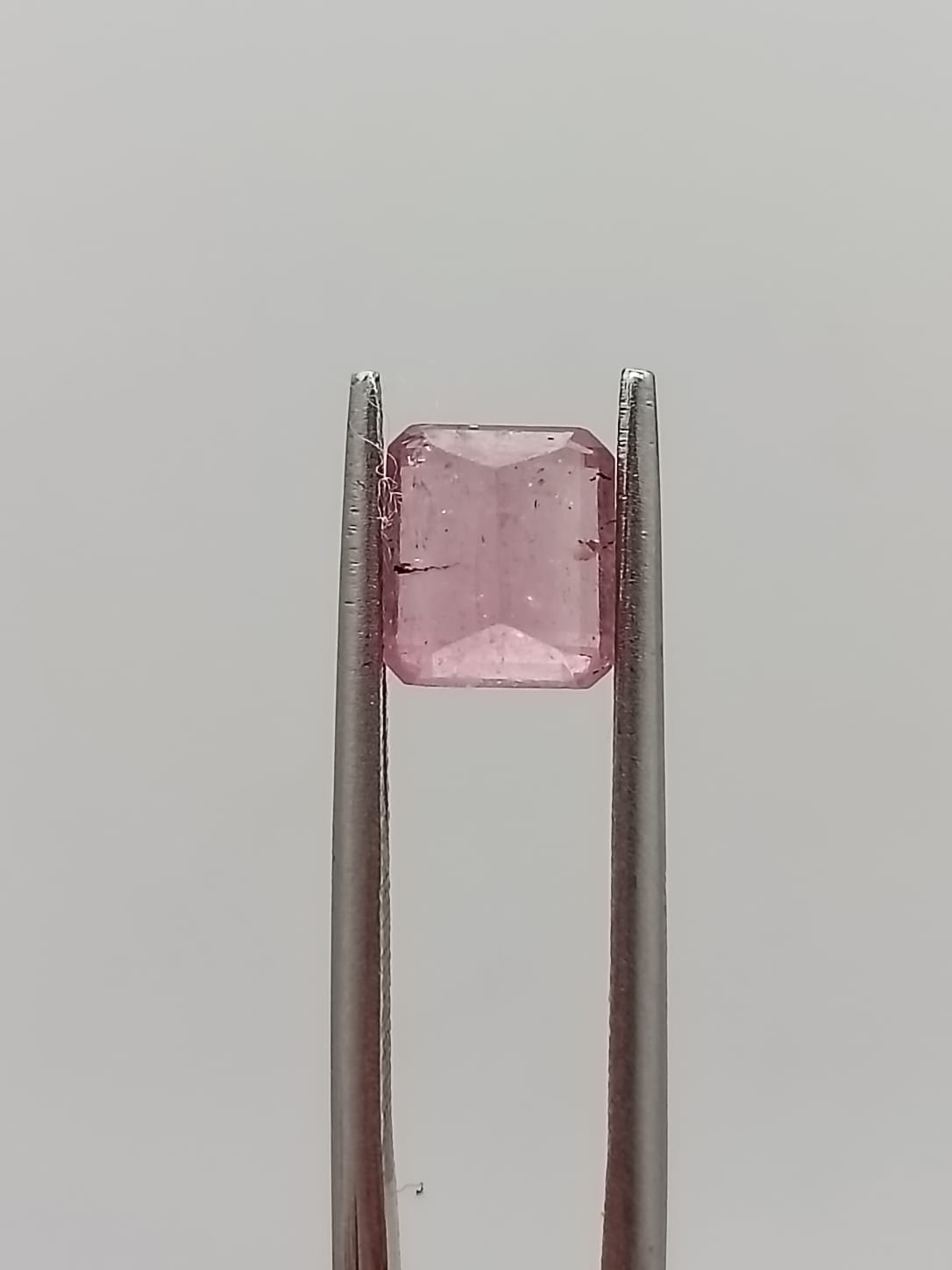 Turmalina rosa cuadrada de 1.61ct