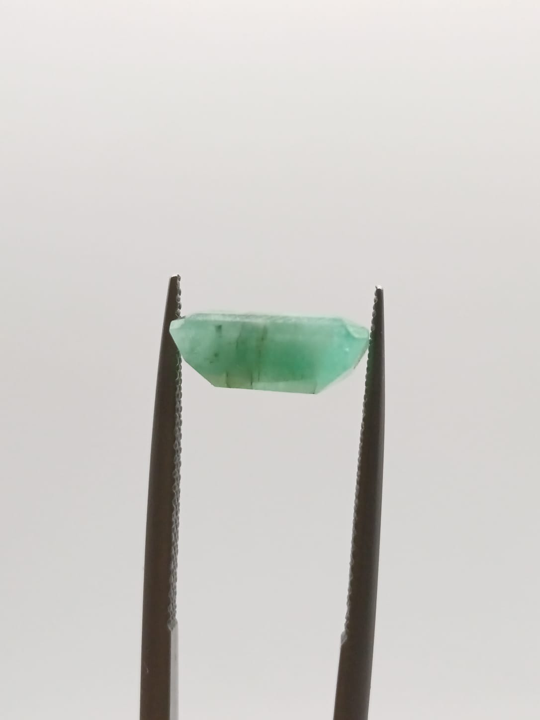 Esmeralda brasileña rectangular de 2.86ct