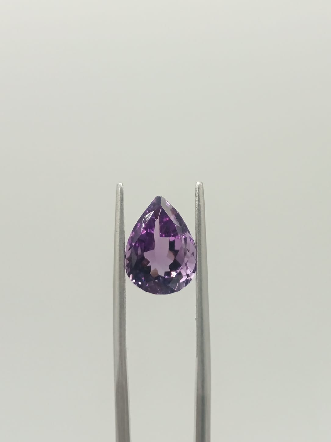 Amatista forma de gota de 4.33ct
