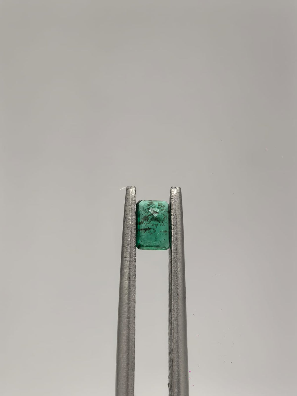 Esmeralda colombiana rectangular de 0.18ct