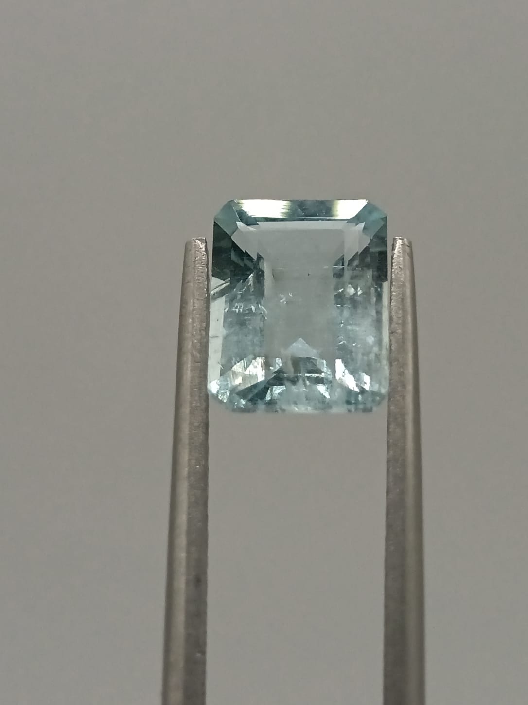 Aguamarina rectangular de 1.99ct