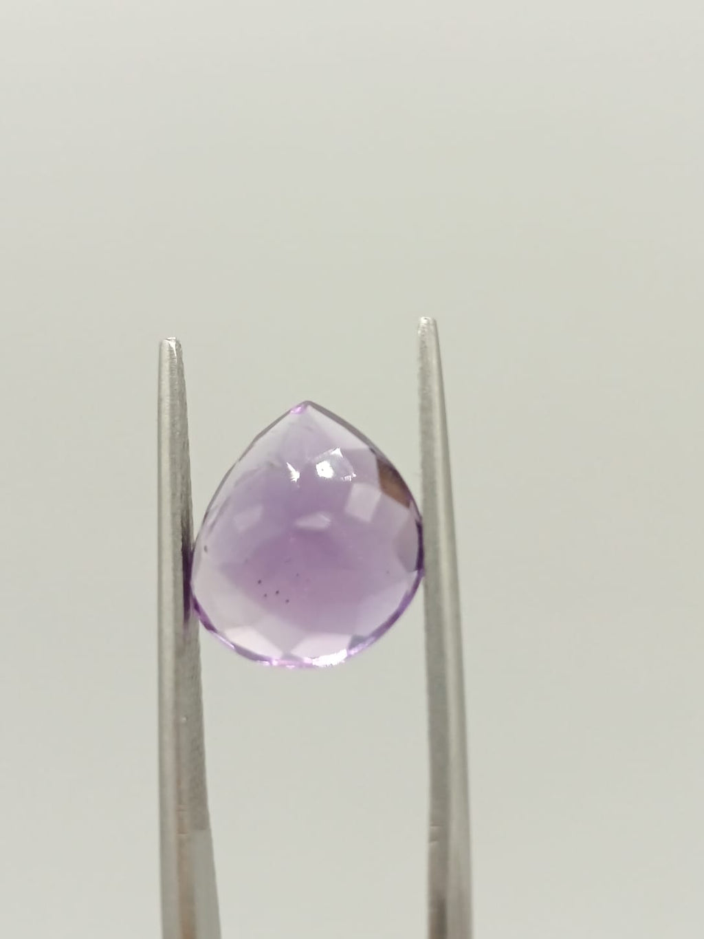 Amatista forma de gota de 4.09ct