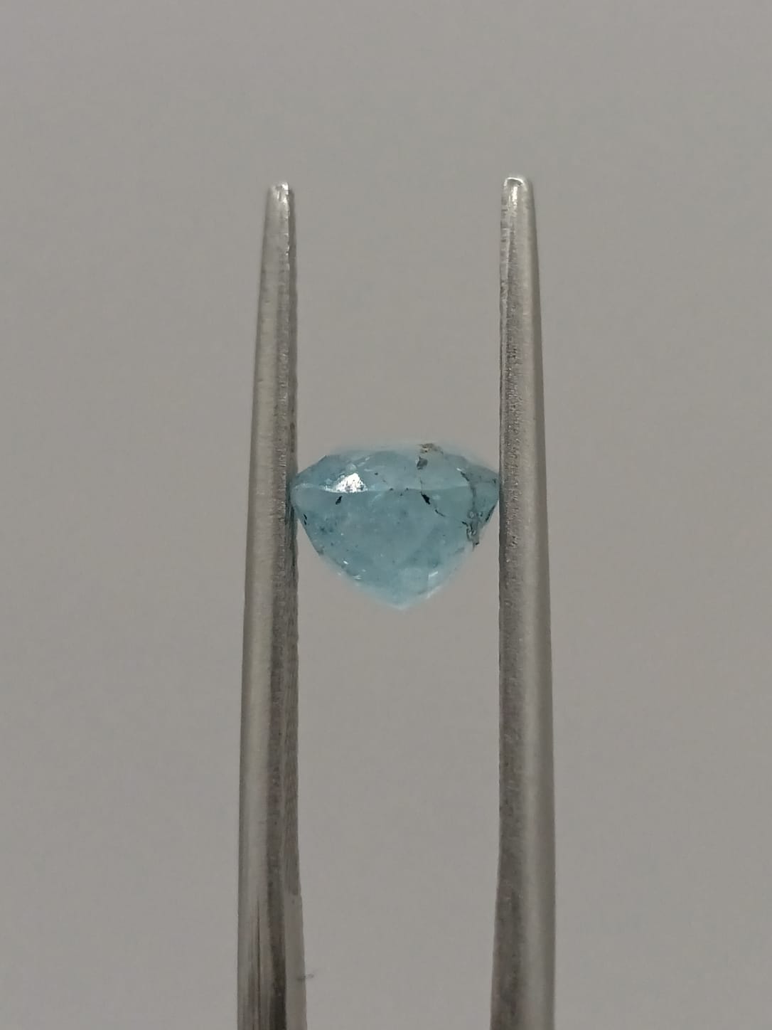 Aguamarina ovalada de 1.57ct