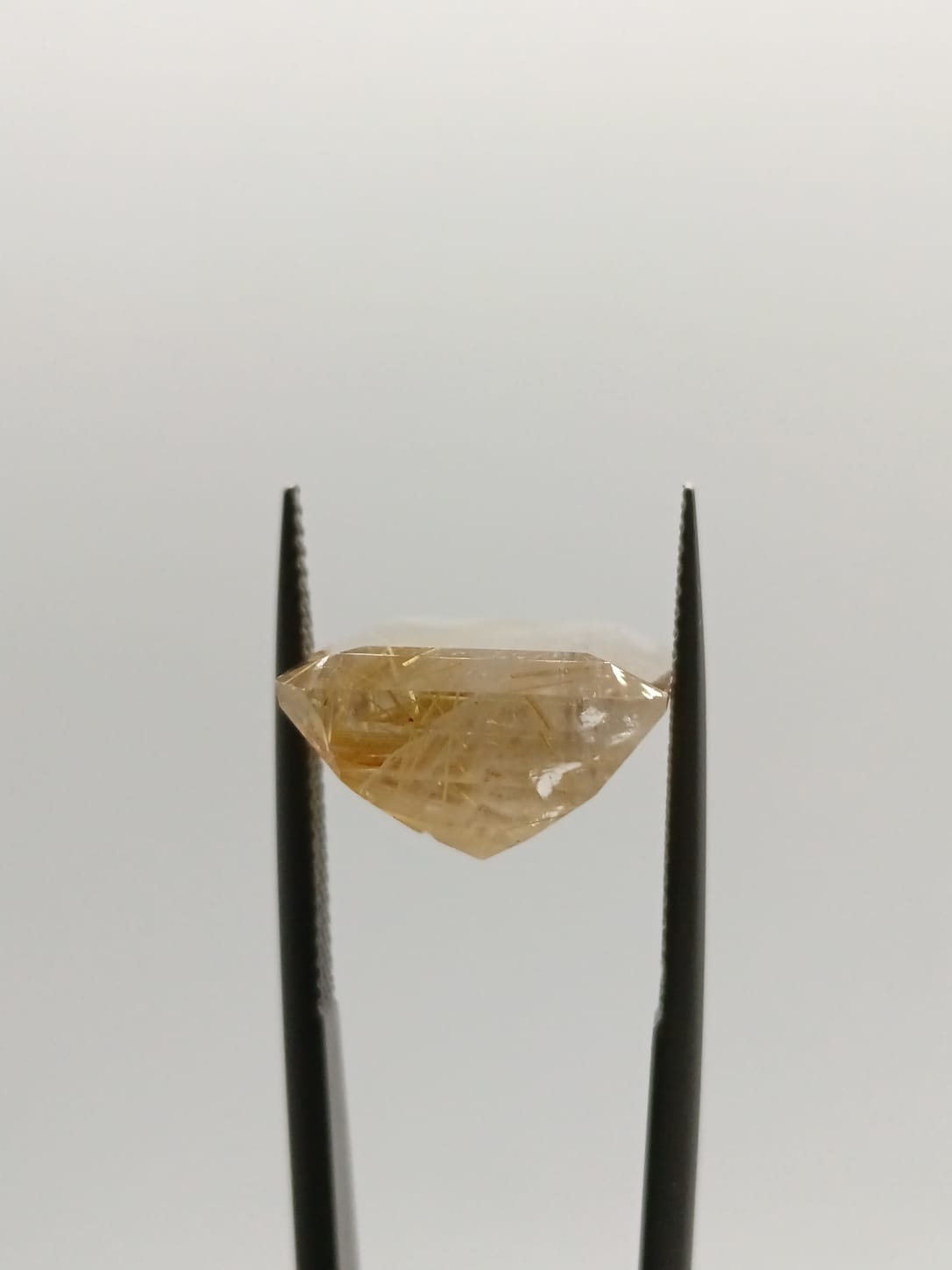 Cuarzo rutilado rectangular de 16.05